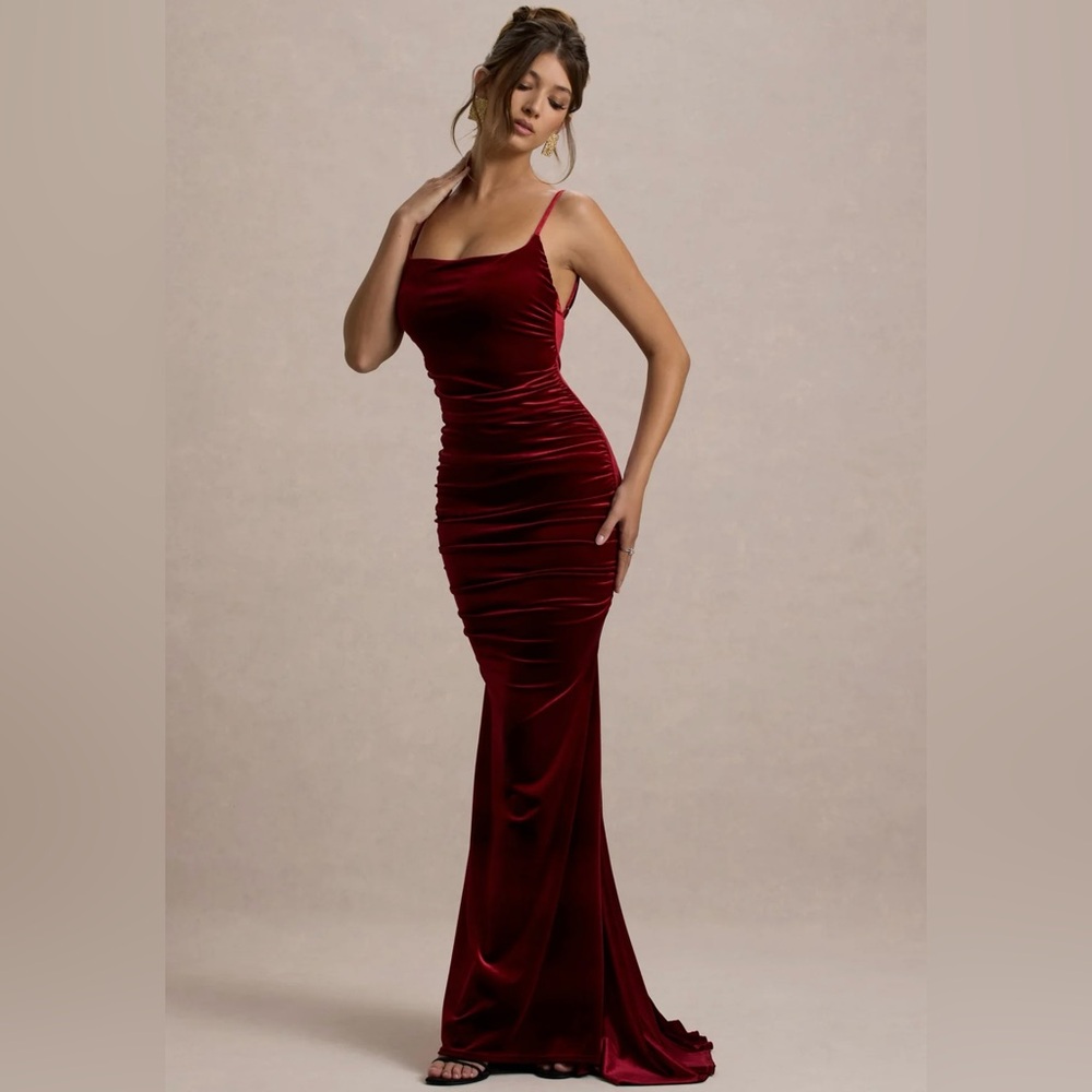 Chic Wine Maxi Dress